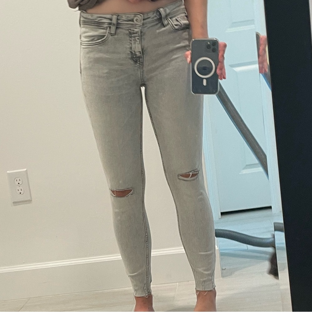 Gray Skinny Ripped Jeans Zara US 4